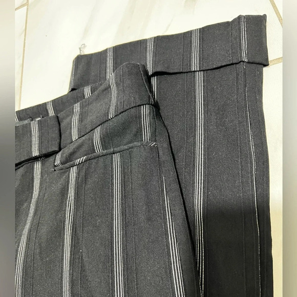 Flared Pants Size 00 - Picture 4 of 11